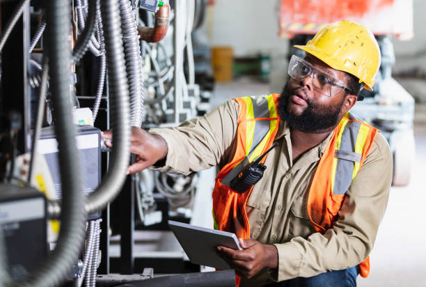 Best Commercial Electrician Services  in Hideaway, TX